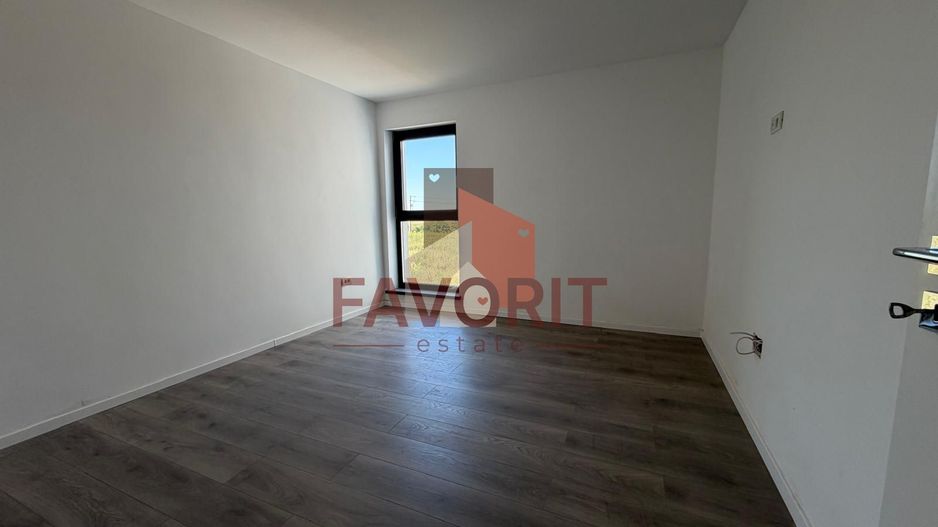 Duplex | COMISION 0 | Curte amenajata | Toate utilitatile | 3 Bai | - Poză 8