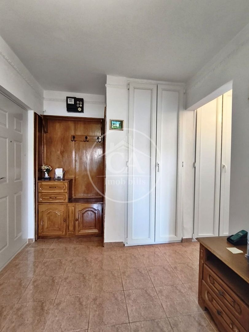 Apartament cu 2 camere de vânzare în zona Rogerius, Oradea - Poză 12