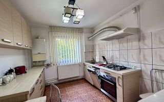 Apartament decomandat 4 camere de închiriat – zonă Medicina/Prefecturǎ - Poză 3