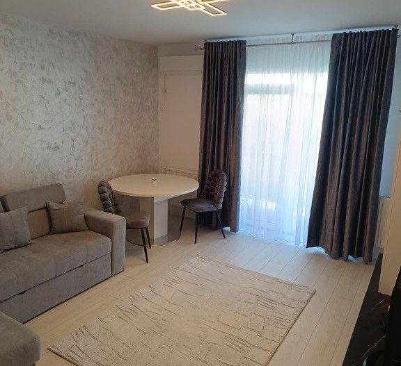 Giroc-Neptun | 2 Camere | Decomandat | Bucatarie inchisa | Loc de parcare - Poză 1