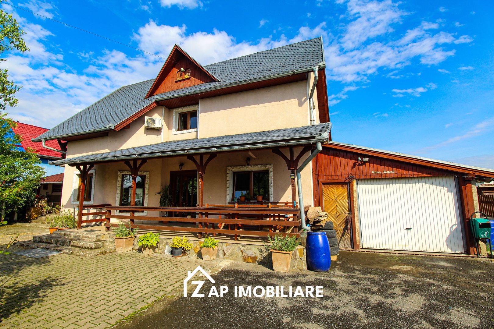 Cazare muncitori - Casa capacitate 8 - 14 persoane - Poză 1