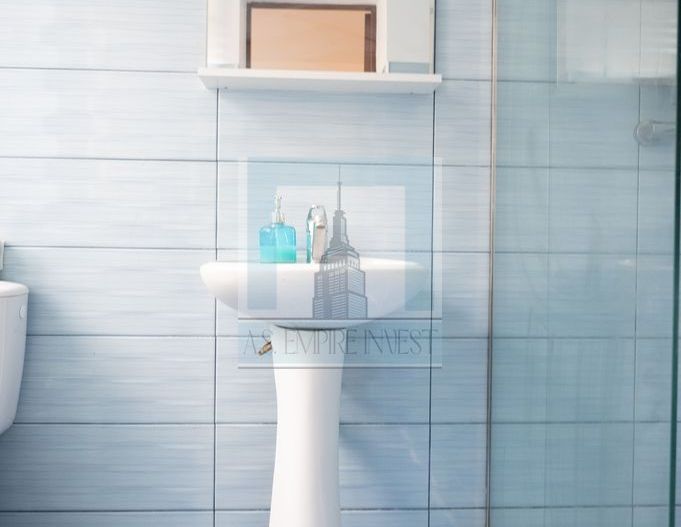 Apartament elegant în zona centrală, cu curte și intrare individuală - Poză 16