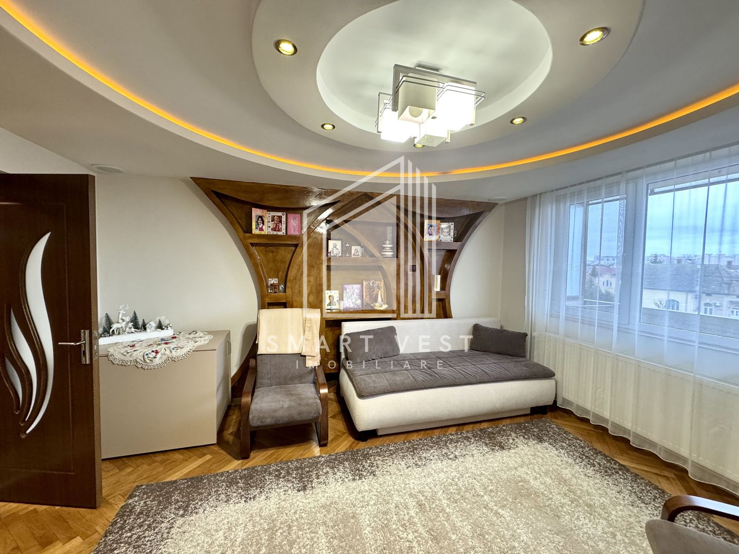 Inchiriere apartament 3 camere | Etaj 2 | Zona Closca - Poză 3