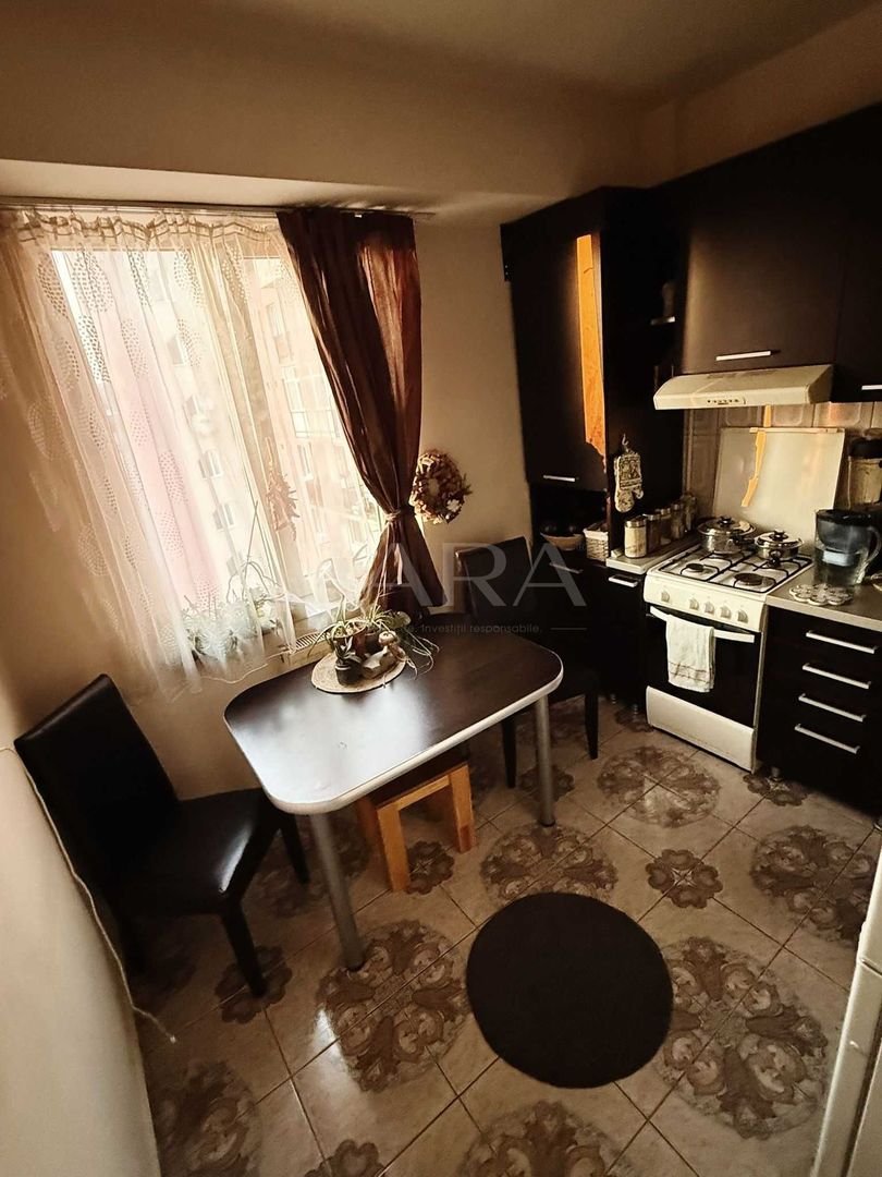 Garsonieră 40 mp si balcon, Între Lacuri, parcare inclusa. - Poză 2