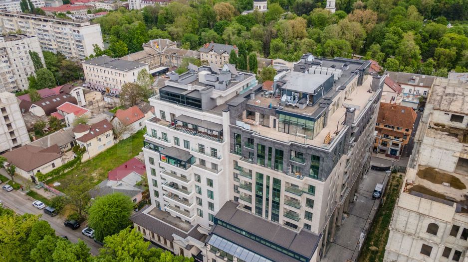 Vânzare, apartament, 2 odăi + living, str. Tricolorului, Centru - Poză 32