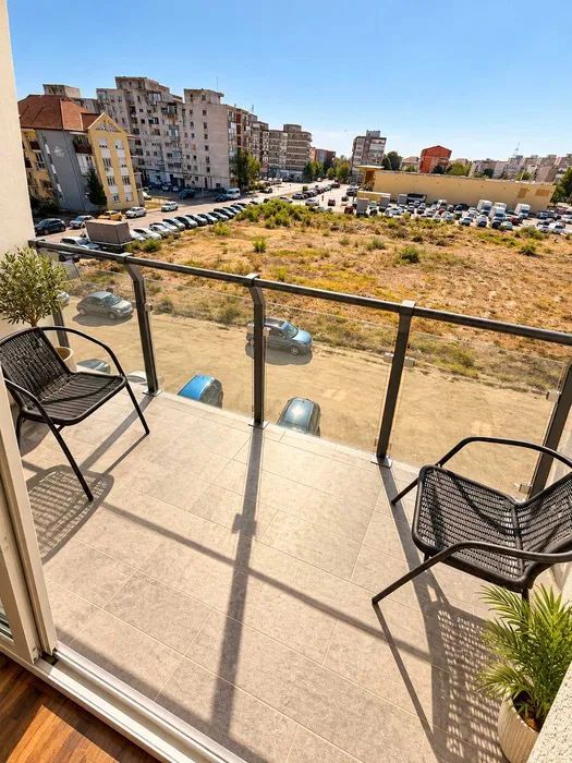 De inchiriat Apartament modern 2 camere, parcare Genesys Micalaca Arad - Poză 8
