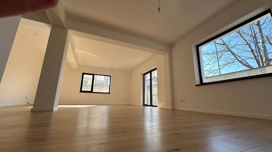 Casa moderna cu mansarda |de inchiriat | Voluntari - Poză 37