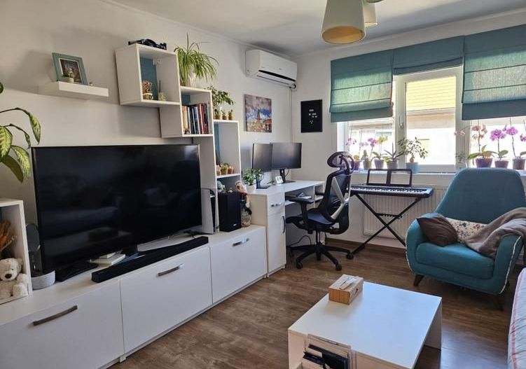 Soarelui-Lidia | 3 camere | 2 băi | mobilat complet | Centrala proprie - Poză 9