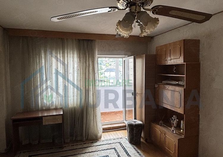 Camera living de inchiriat in apartament 4 camere - Zona Gara Billa, Iasi - Poză 2
