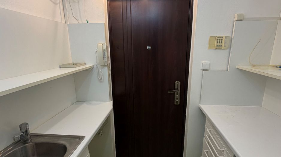 Spațiu parter cu destinație mixtă, zona fostă Lidia – 67 mp - Poză 16