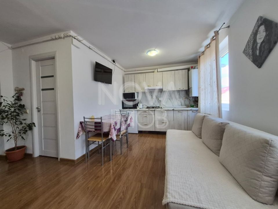 Apartament tip mansarda - Semaforului - Poză 2