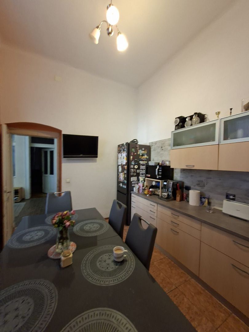 Apartament generos 4 camere la 5 minute de Piața Victoriei - Poză 11