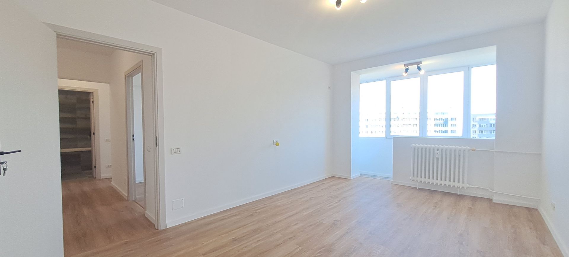 3 camere | Decomandat | TOTUL NOU - Poză 2