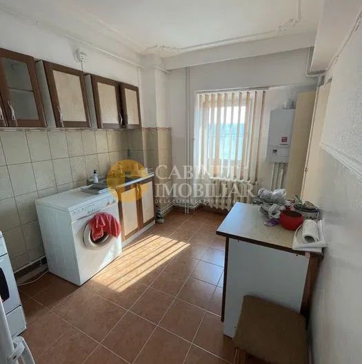 Nicolina Apartament 2 Camere Decomandat Etaj Intermediar -Bloc 1992 - Poză 6