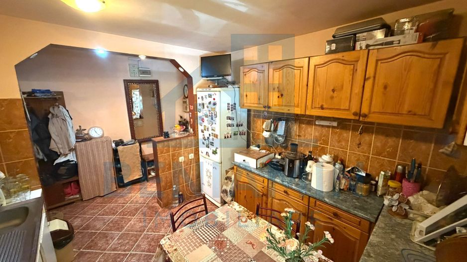 Apartament cu 2 camere la parter cu balcon - Brazda lui Novac 55mp - Poză 4