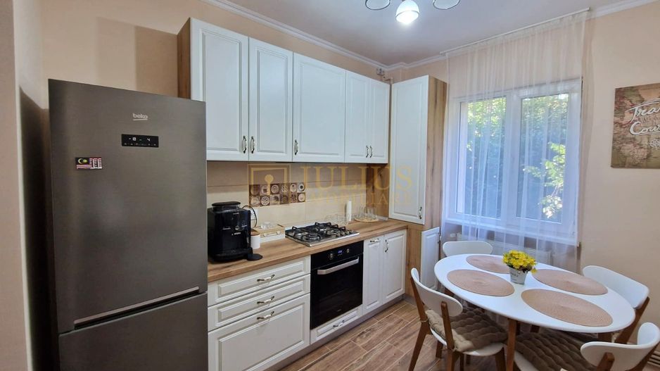 Apartament renovat, Medicina - Poză 9