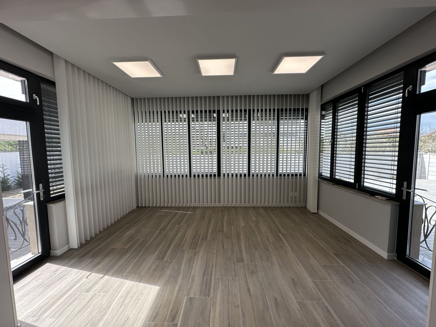 Spatiu de birouri - Poză 18