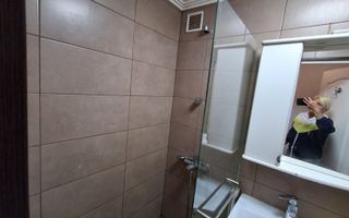 BRASADAS vinde ap 2 cam la PARTER in cartierul Solidaritatii. - Poză 5