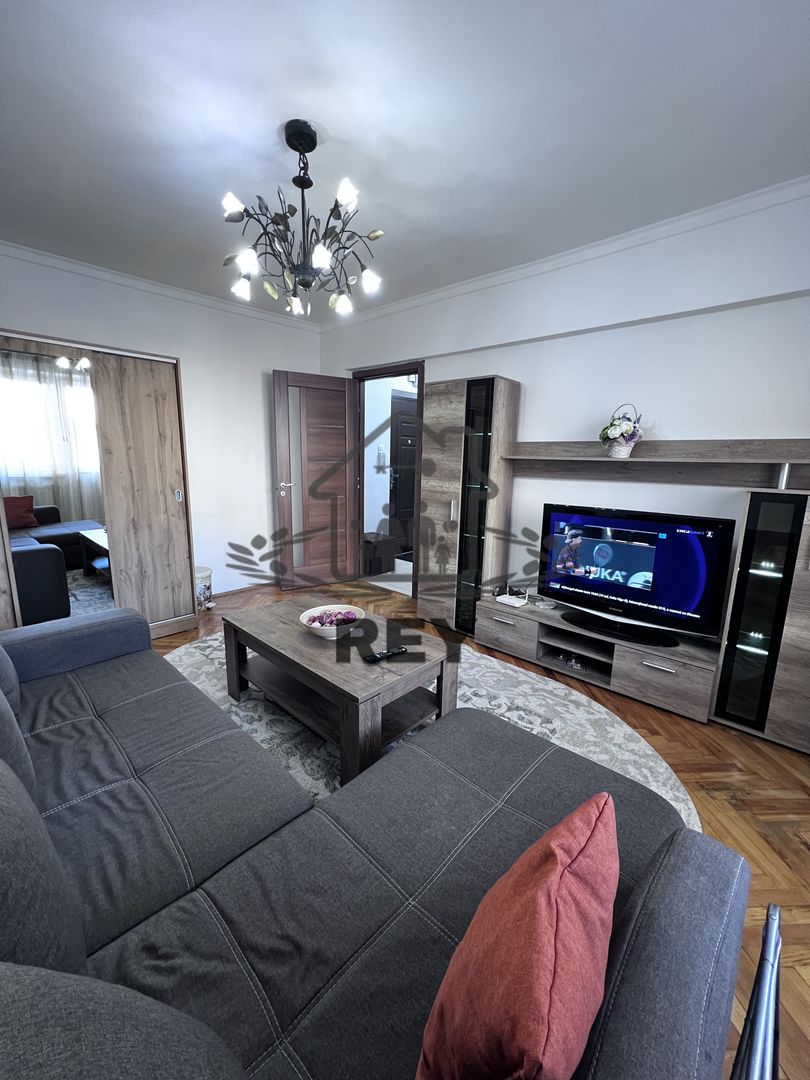 Apartament decomandat 2 camere de închiriat Piața Rahovei - Poză 2