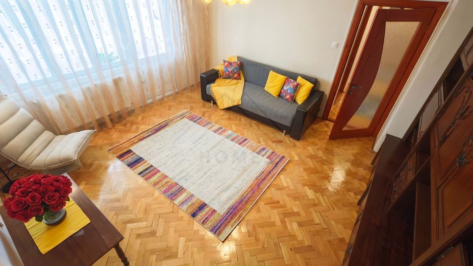 Apartament mare, decomandat, bucatarie separata. PET FRIENDLY. - Poză 12