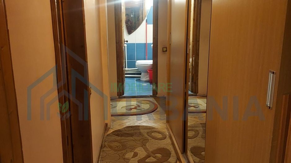 Primesc in gazda o fata - Poză 3