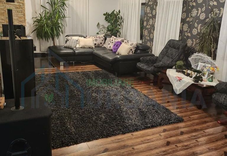 Casă de vânzare în Dancu, Iasi – 5 camere, 180 mp utili, teren 530 mp - Poză 1