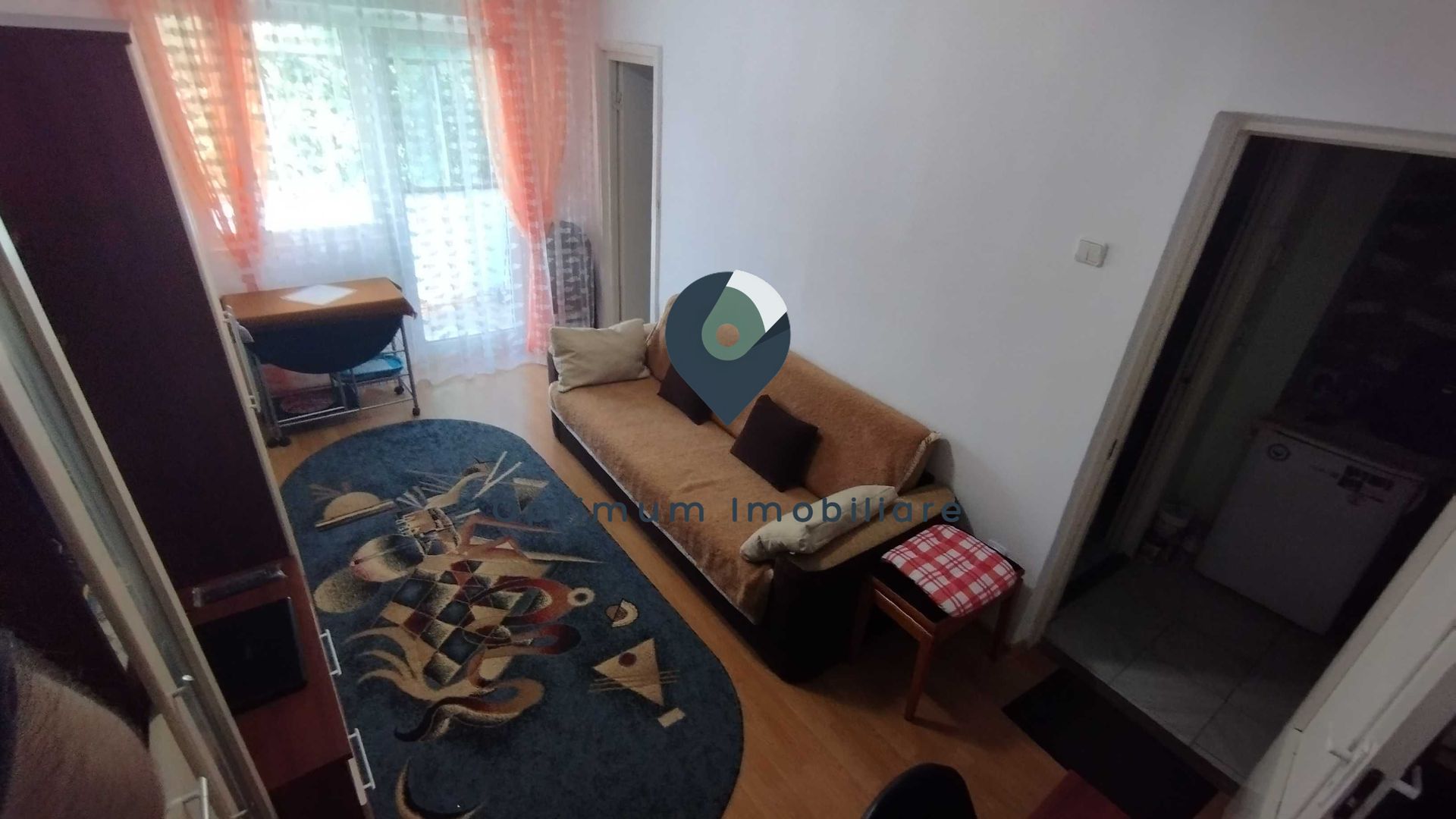 Garsonieră cu balcon in Marasti, etaj 2/4, zona Expo! - Poză 2