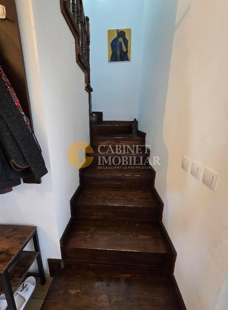 Casa tip duplex - constructie proprie - la asfalt - Poză 14