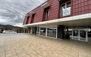 Investitia ideala , hotel, restaurant si spatii de inchiriat - Poză 4