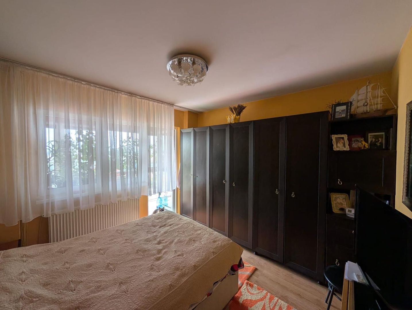 De Vânzare Apartament 4 Camere, Decomandat, 2 Băi, Șoseaua Alexandriei - Poză 9