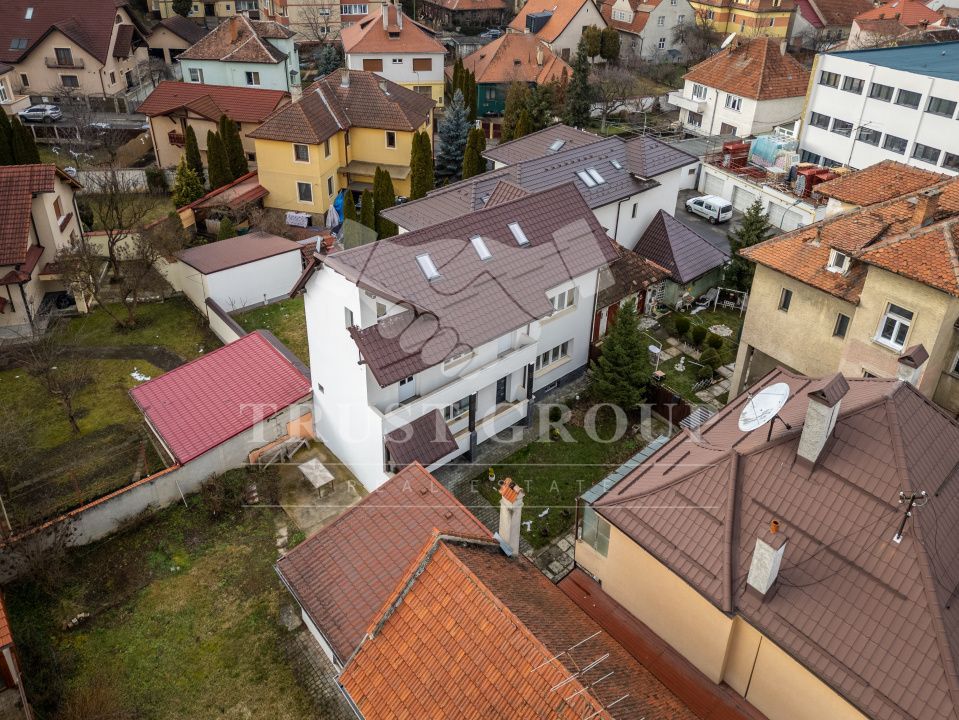 Casa individuala - Ultracentral | Dealul Cetatii | Renovata Integral - Poză 37