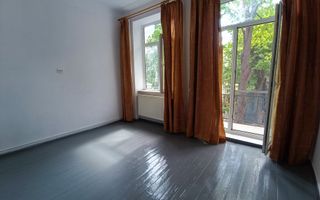 CENTRU SALA SPORTURILOR(COD03)- Casa interbelica si curte generoasa ! - Poză 48