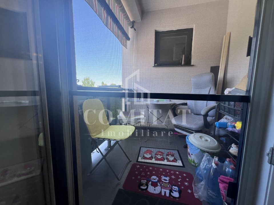 Apartament cu 3 camere, balcon și parcare | cartier Europa - Poză 8