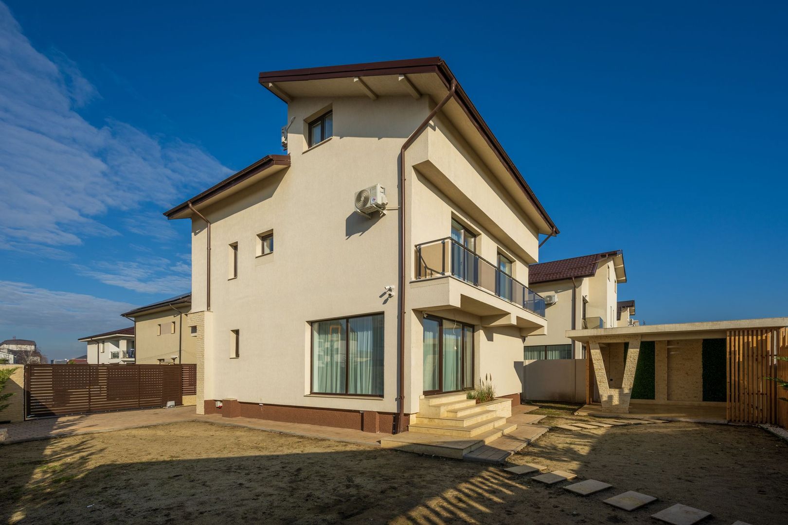 Casa Impecabila + Individuală + Decomandată in Prelungirea Ghencea ! - Poză 35