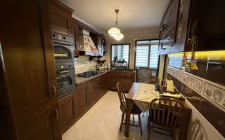 Apartament 3 camere în Iasi, zona centrală Palas - Poză 6