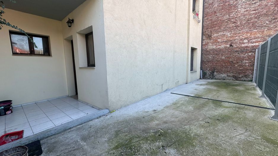 Spațiu pentru birouri, central, Oradea - Poză 10