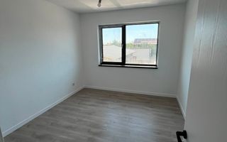 Casă Individuală  P+1 cu 4 Camere și Curte Generoasă Berceni/Ilfov - Poză 11