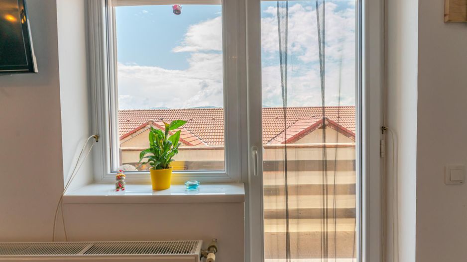 Apartament 2 camere mobilat si loc de parcare in Tractorul - Poză 12