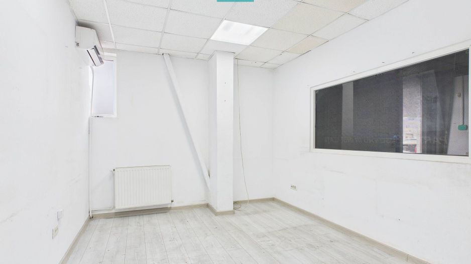 Hală și spații de birouri în Arad - Poză 6