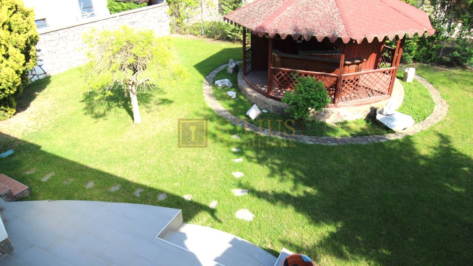 Casă individuală – Dumbrăvița, mobilata si utilata, spatii generoase. - Poză 32