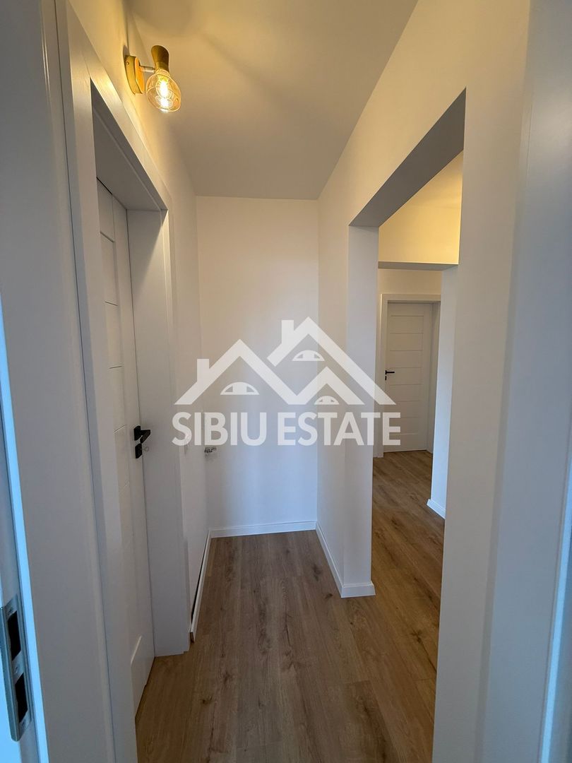 Locație excelentă! Apartament 3 camere renovat, etaj 1, Sibiu - Poză 17