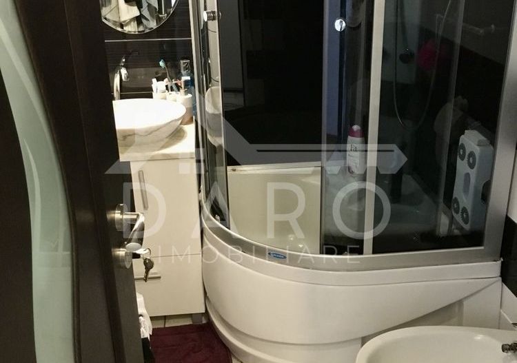 Vand Apartament cu 1 camera complet mobilat si utilat! - Poză 6