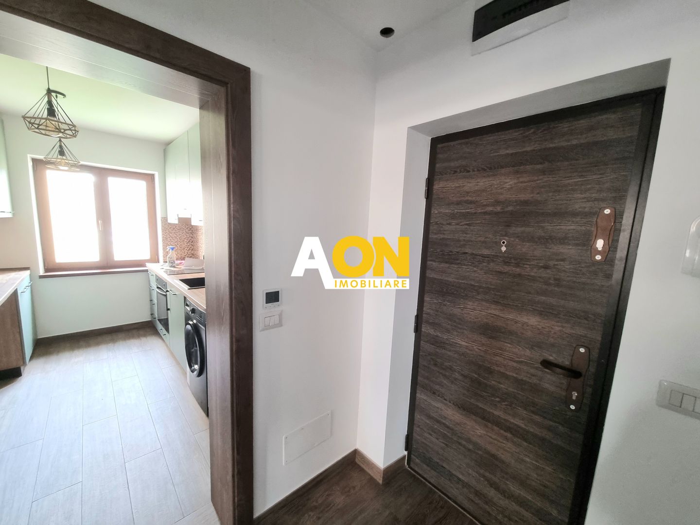 De vanzare apartament 2 camere renovat, etaj 1, Cetate - Poză 7