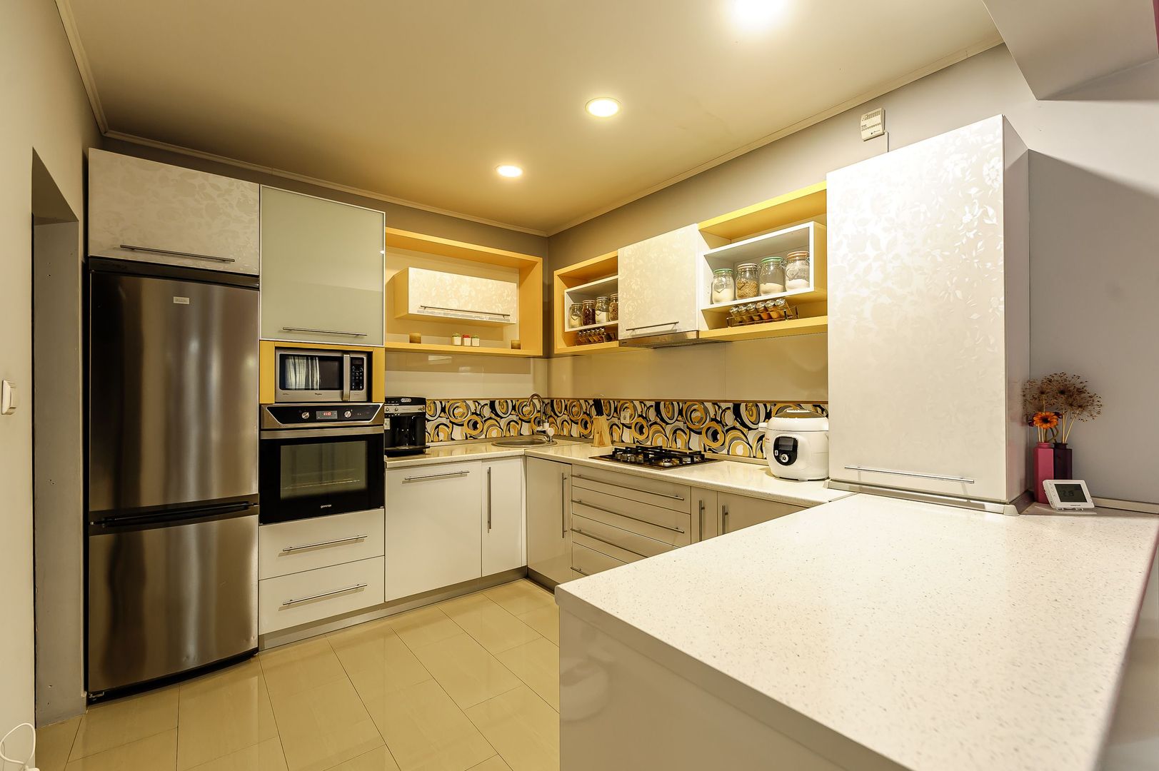 Casă înșiruită în Gradiște cu garaj - Poză 2