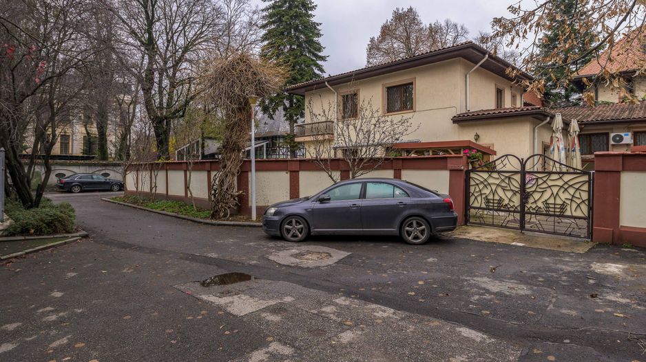 Refugiu elegant în inima Bucureștiului – Proprietate cu suflet - Poză 50