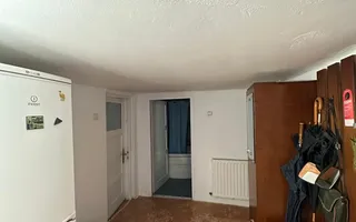 Casă de vânzare Sibiu 4 camere | Central | 115 mp utili, curte privată - Poză 13