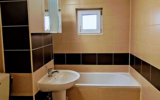 Inchiriez Ap 4 cam 110 mp cochet 2 bai Piata 1 Mai  Kiseleff - Poză 8