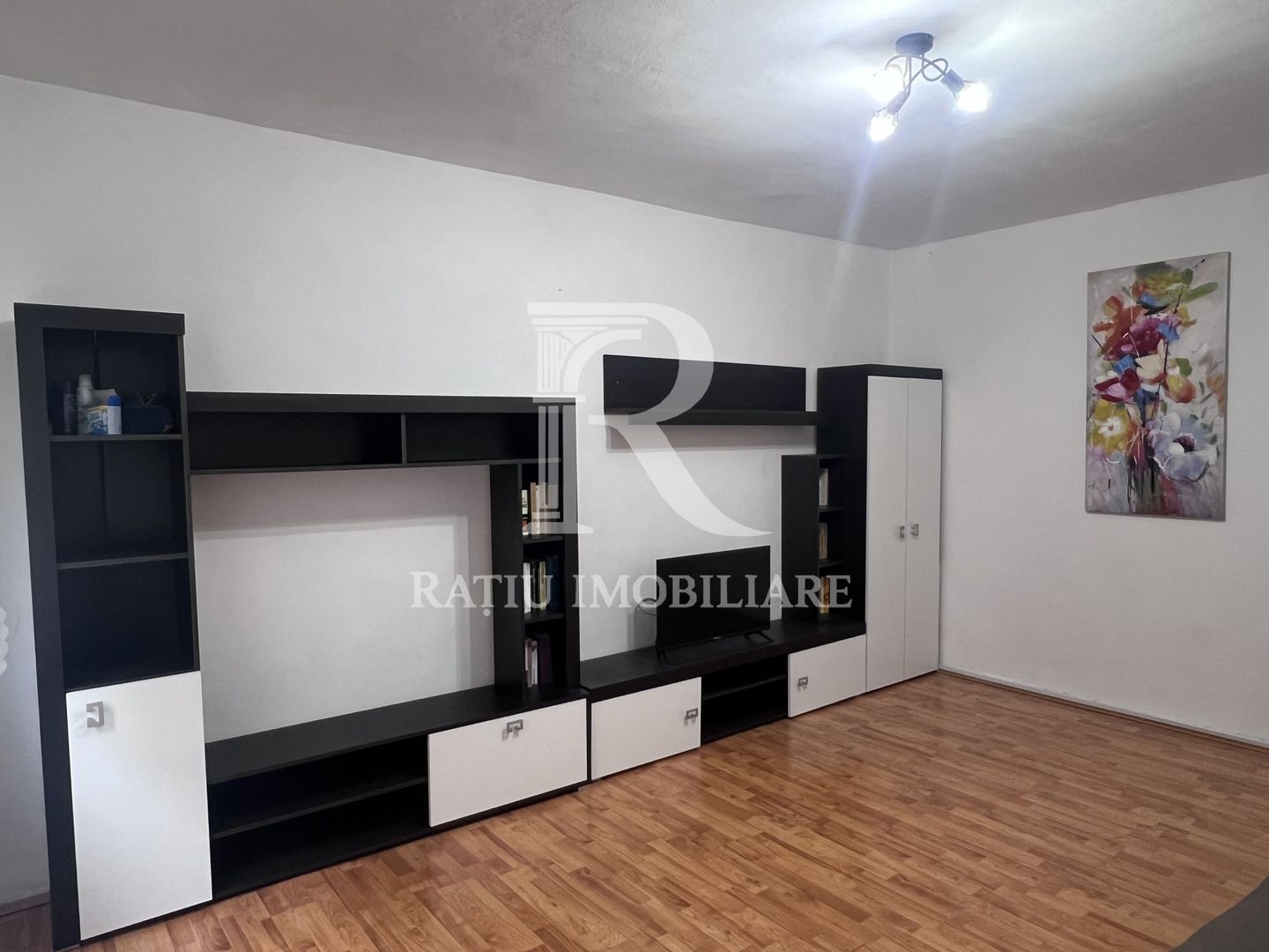 Apartament cu 1 camera | Etaj intermediar | Rogerius | Oradea - Poză 6