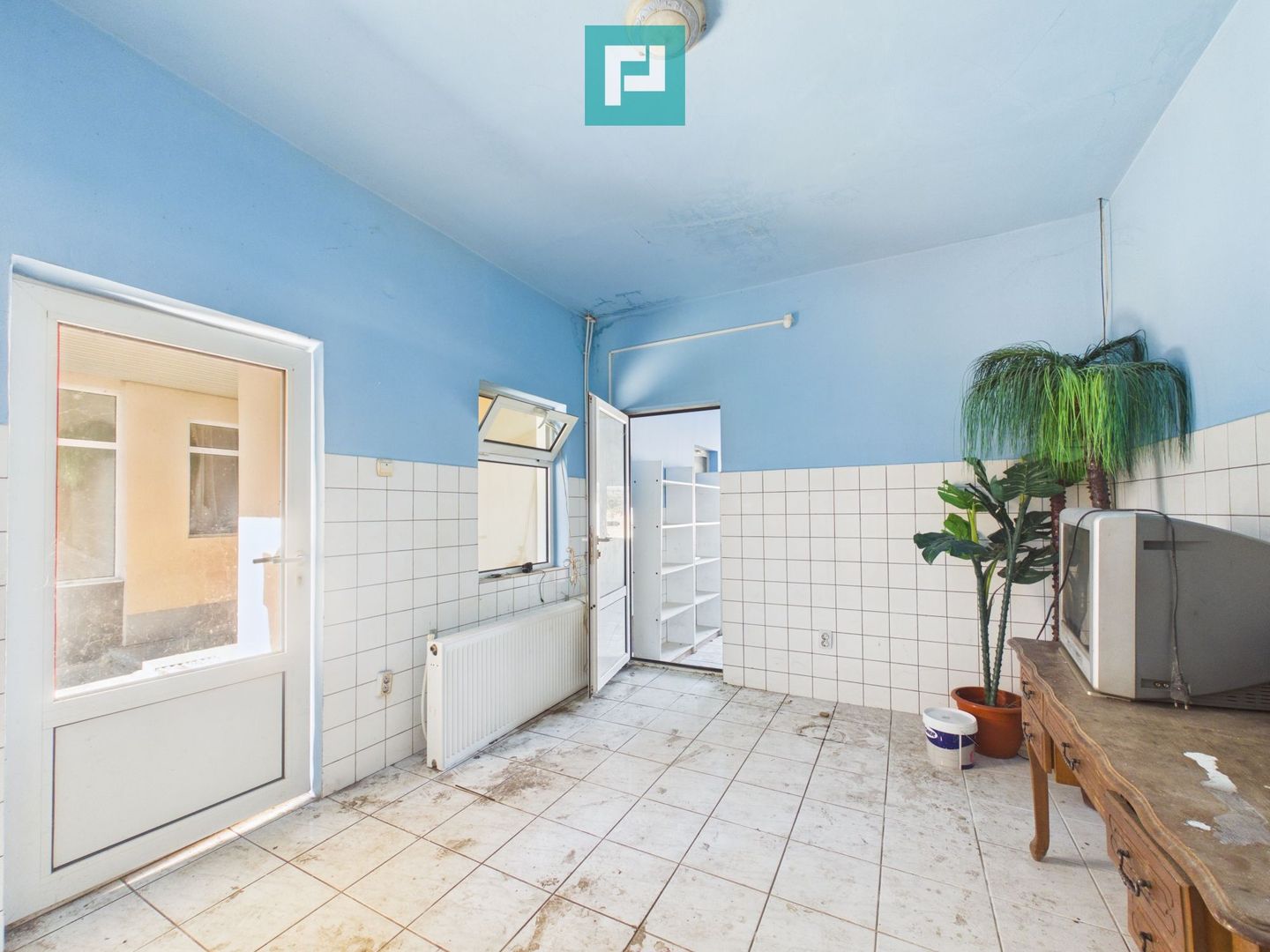 Casa cu multiple destinatii in Galsa - Poză 20