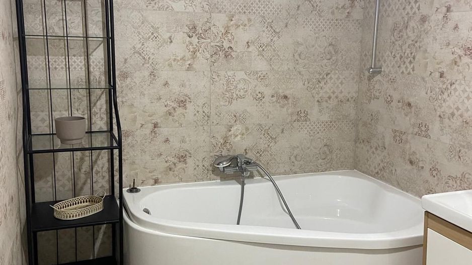 Apartament 4 camere | 3 dormitoare, 3 băi | Terasă 20 mp | parcare - Poză 5